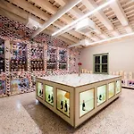 Roxanich Winery And Design 4* موتوفون