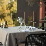Roxanich Winery And Design Hotel