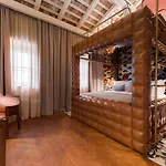 Roxanich Winery And Design
