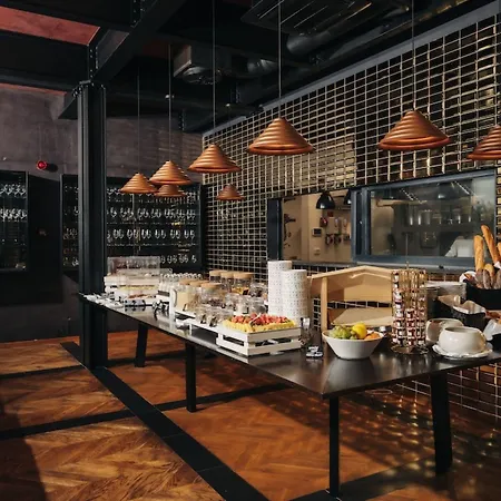 Roxanich Winery&design Hotel 4*