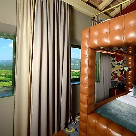 Roxanich Winery And Design 4*