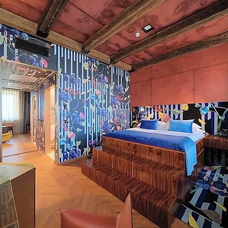 Hotel Roxanich Winery And Design