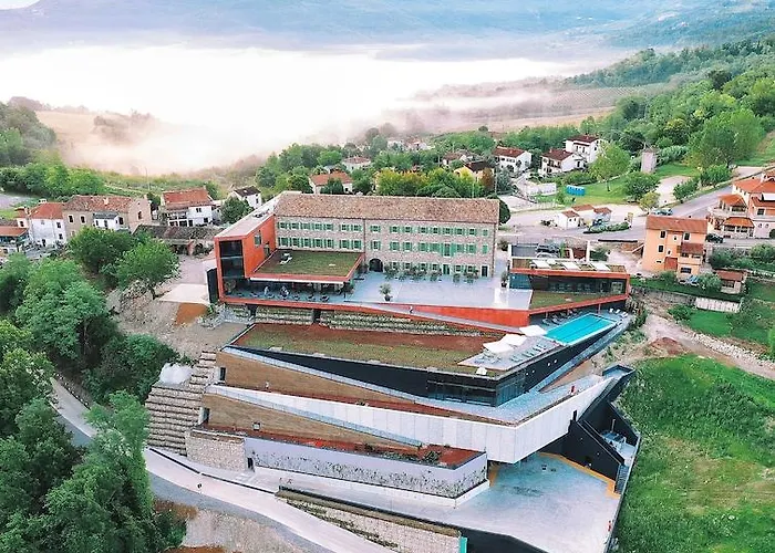 Winery & Design Roxanich 호텔 모토분