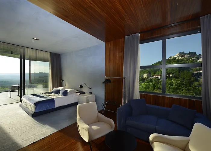 Roxanich Winery And Design Hotel موتوفون